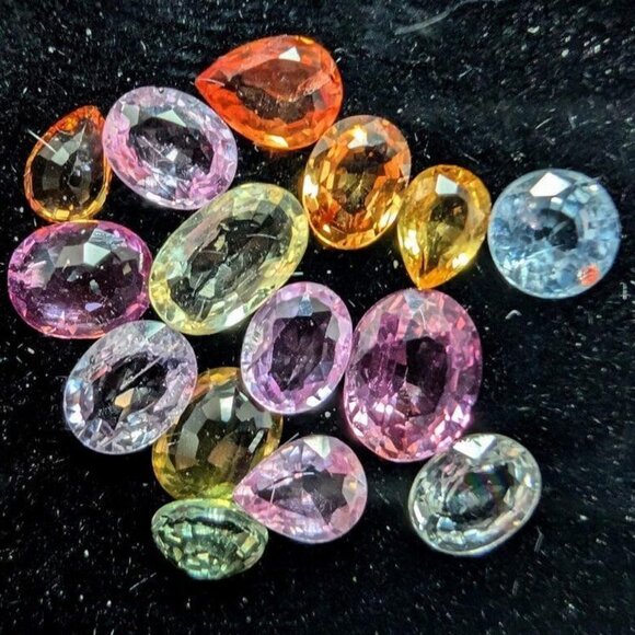 FANCY COLOR SAPPHIRE GEMSTONES - 3 CARATS - Picture 1 of 1